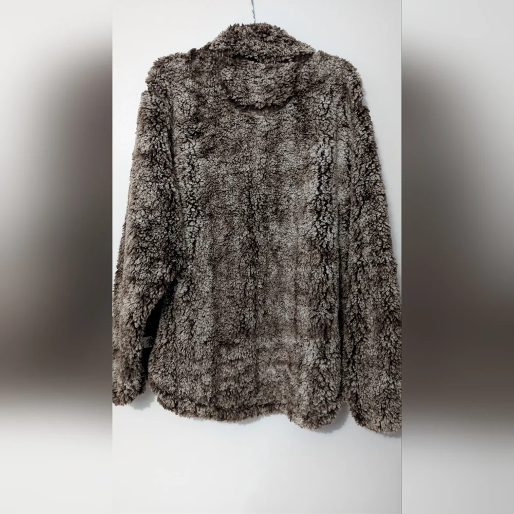 Simply Southern XXL Frosted Faux Fur Sherpa Quarter-Zip Pullover Jacket - Picture 5 of 9